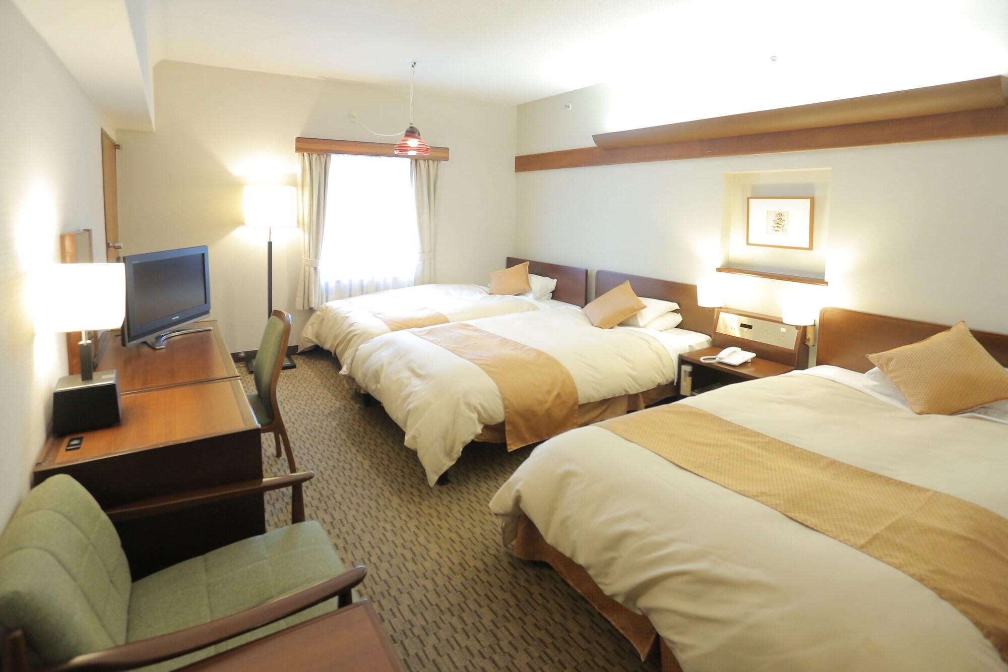 Kurashiki Kokusai Hotel Екстер'єр фото