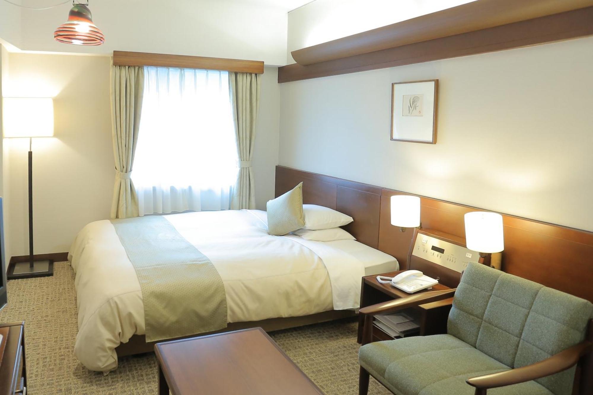 Kurashiki Kokusai Hotel Екстер'єр фото